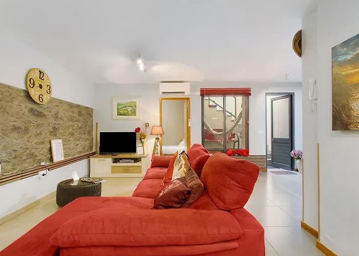 Sissi Lanco View 7 Φουνκάλ